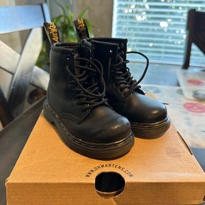 Boots in good condition